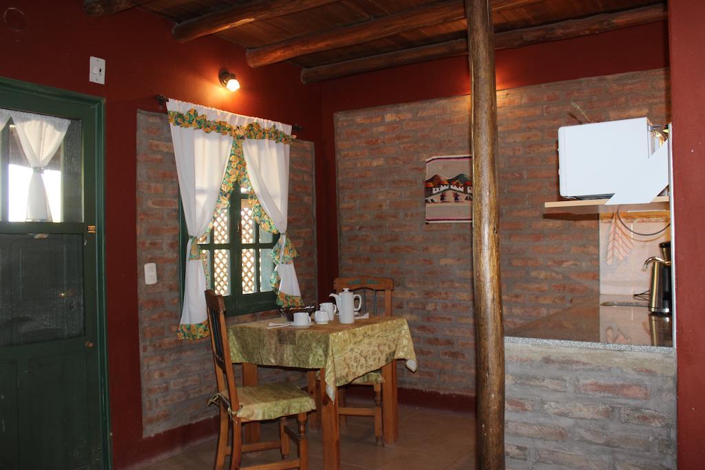 El Aleman Aparthotel Barreal Quarto foto